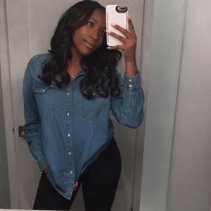 Meet your Posher, Francesca